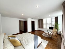 Lornie Road (D11), Terrace #457598551